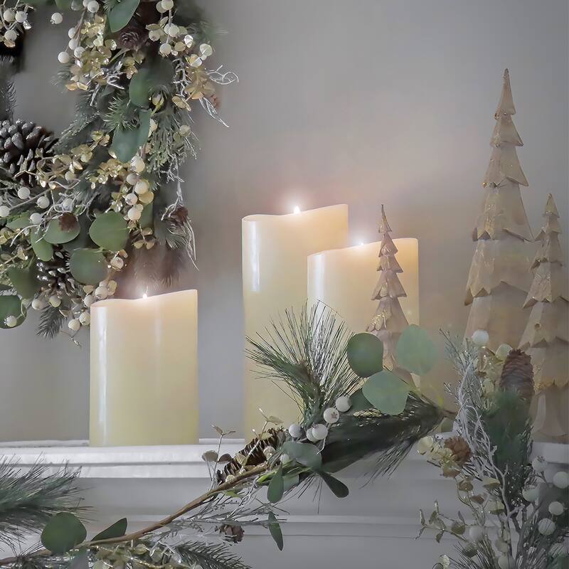 HGTV Home Collection 7 in Heritage Real Motion Real Motion Flameless Candle With Remote, LED - 7 in