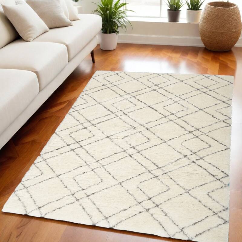 Geometric Modern Stain Resistant Soft Area Rug - 87' X '63' X '1.58 - 87' X '63' X '1.58 - Lavender/Ivory - Rectangle