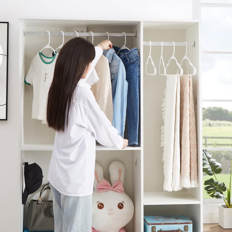 Javlergo 25/50 Pack Plastic Hanger, Space Saving Sturdy Heavy Duty Clothing Notched Hangers