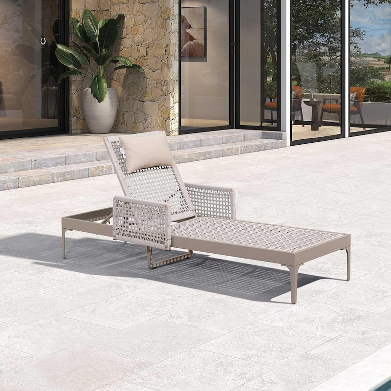 PURPLE LEAF Outdoor Chaise Lounge Rattan Wicker Lounger with Arms Adjustable Recliner Lounge Chair - Champagne(Rattan)