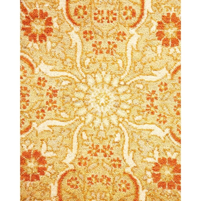 Overton Handknotted Wool Traditional Oriental Ivory Area Rug - 6' x 9'