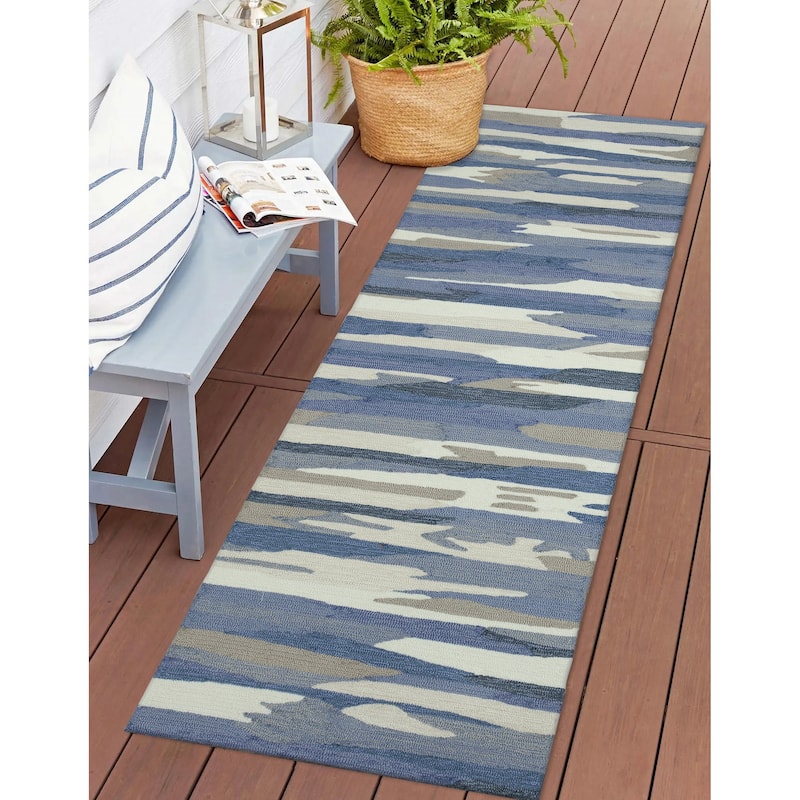 Liora Manne Capri Cloud Indoor/Outdoor Rug Aruba - 2' x 8' - Soft Blue
