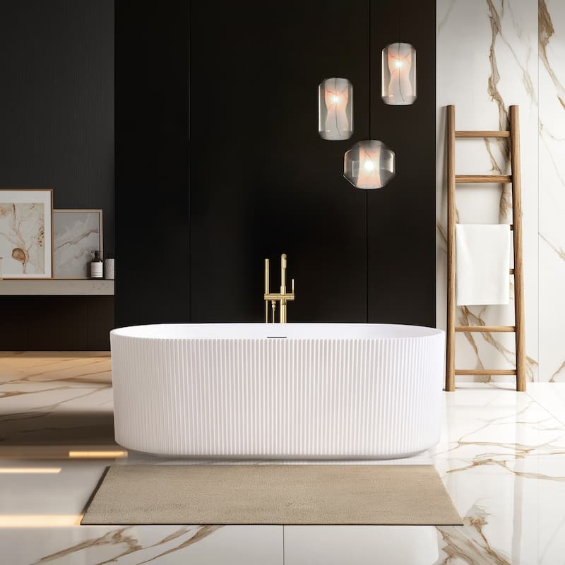 Linyi Freestanding Acrylic Soaking Bathtub