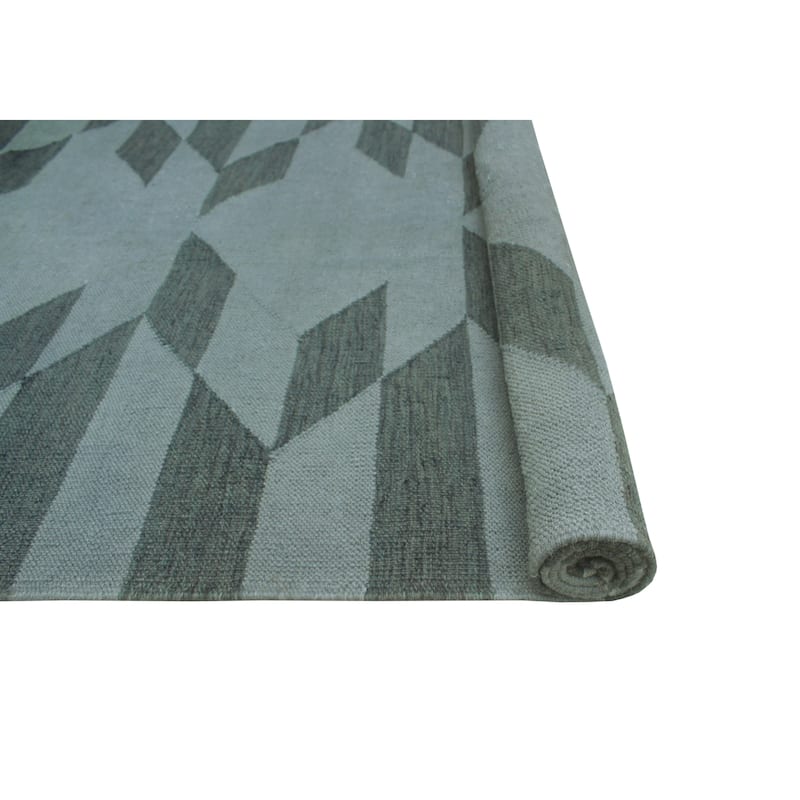 Winchester Flatweave Emmarae Grey/Ivory Rug - 6'7" x 9'6"