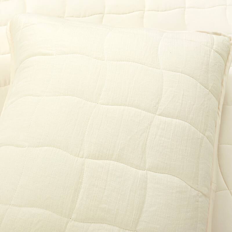 Lush Decor Cloud Gauze Quilt