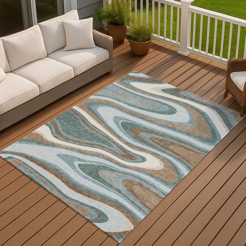 Machine Washable Indoor/ Outdoor Abstract Busey Chantille Rug