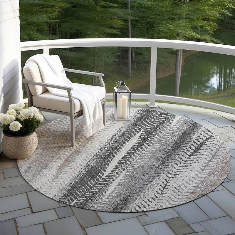 Machine Washable Indoor/ Outdoor Chantille Modern Imprints Rug