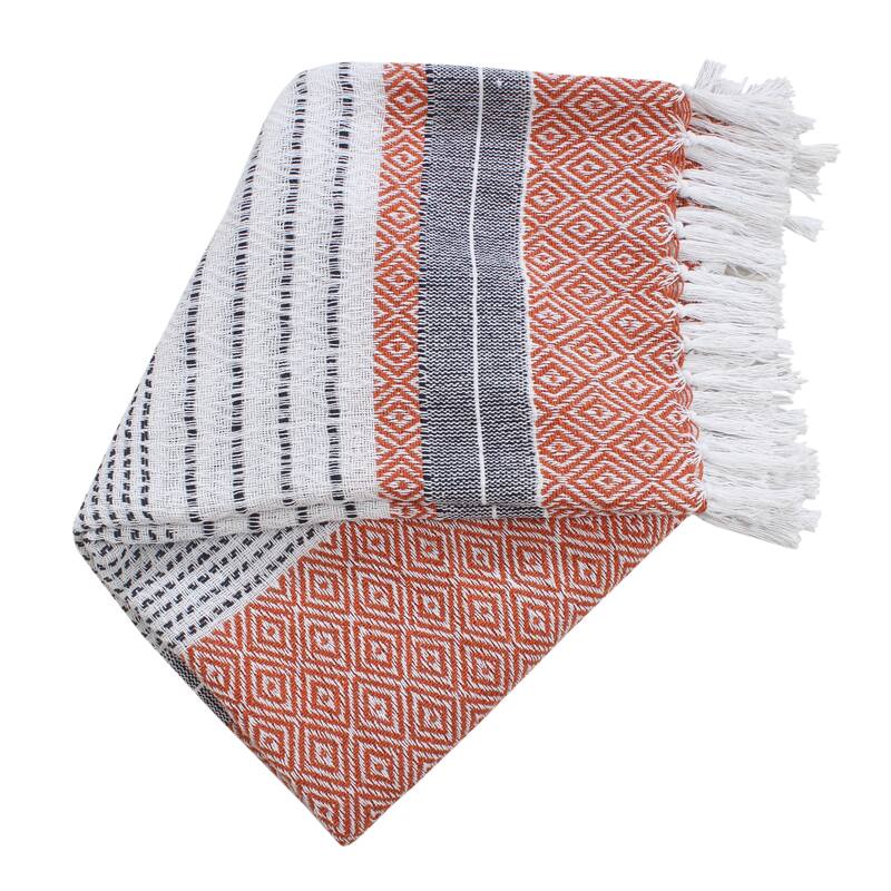 Handwoven Chevron Cotton Throw Blanket - All-Season Comfort with Boho-Chic Style!