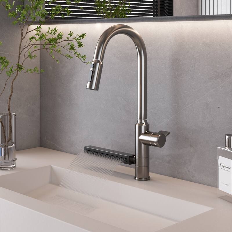 Versatile Bathroom Faucet with Extendable Sprayer and Swivel Spout