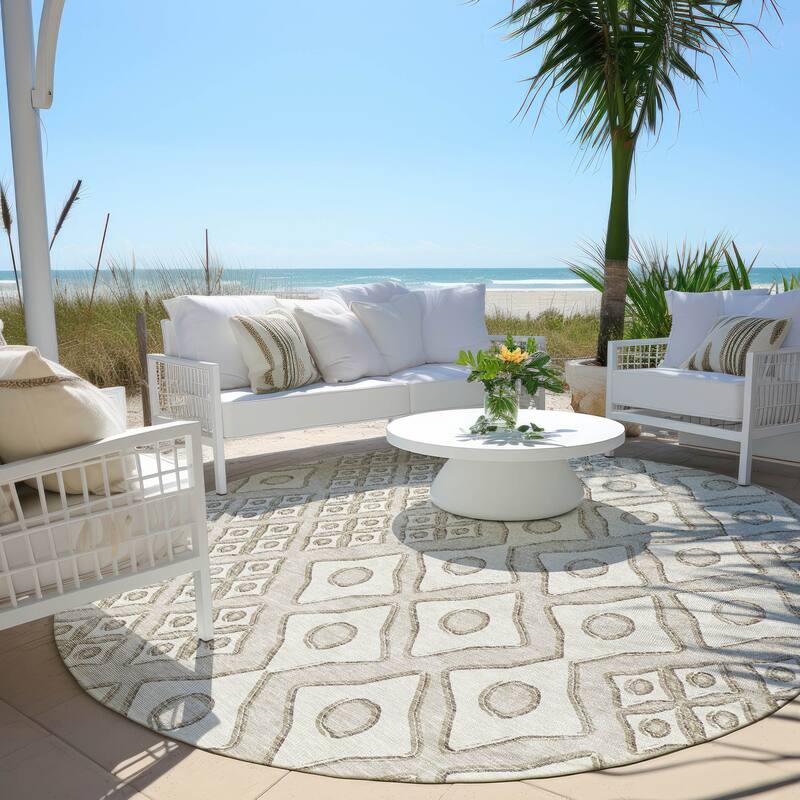 Machine Washable Indoor/ Outdoor Chantille Diamond Rug - Beige - 8' x 8'