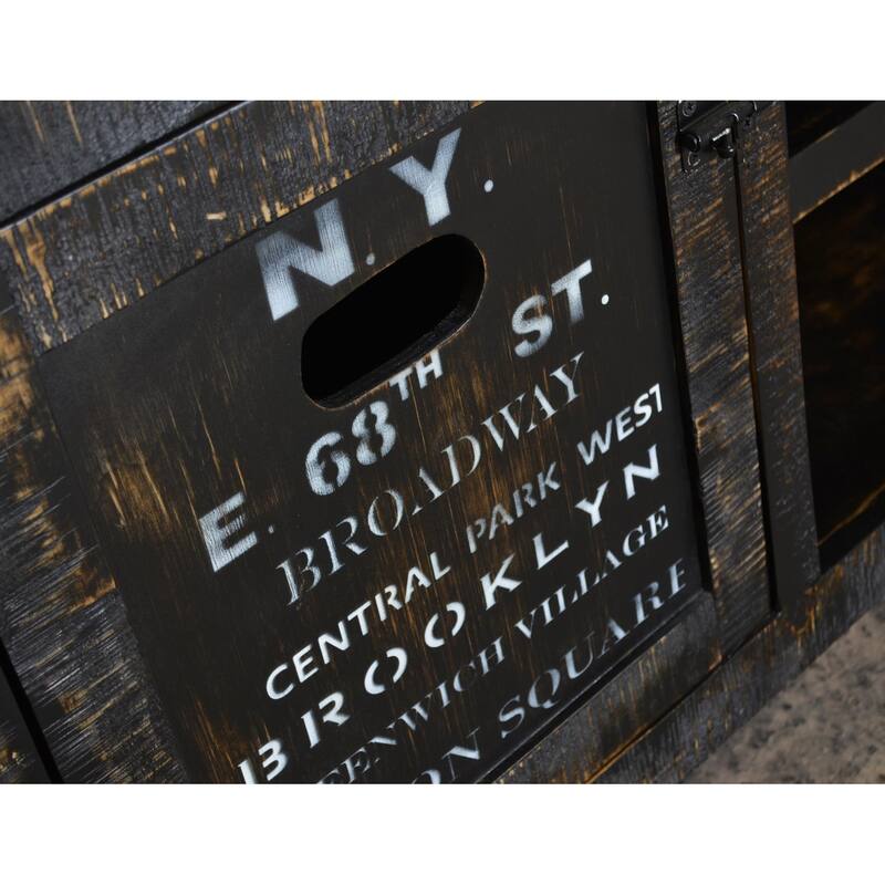 City 60" TV Stand - New York - with Graffiti