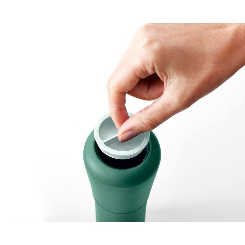 Joseph Joseph Milltop Non-spill Salt & Pepper Shaker Set
