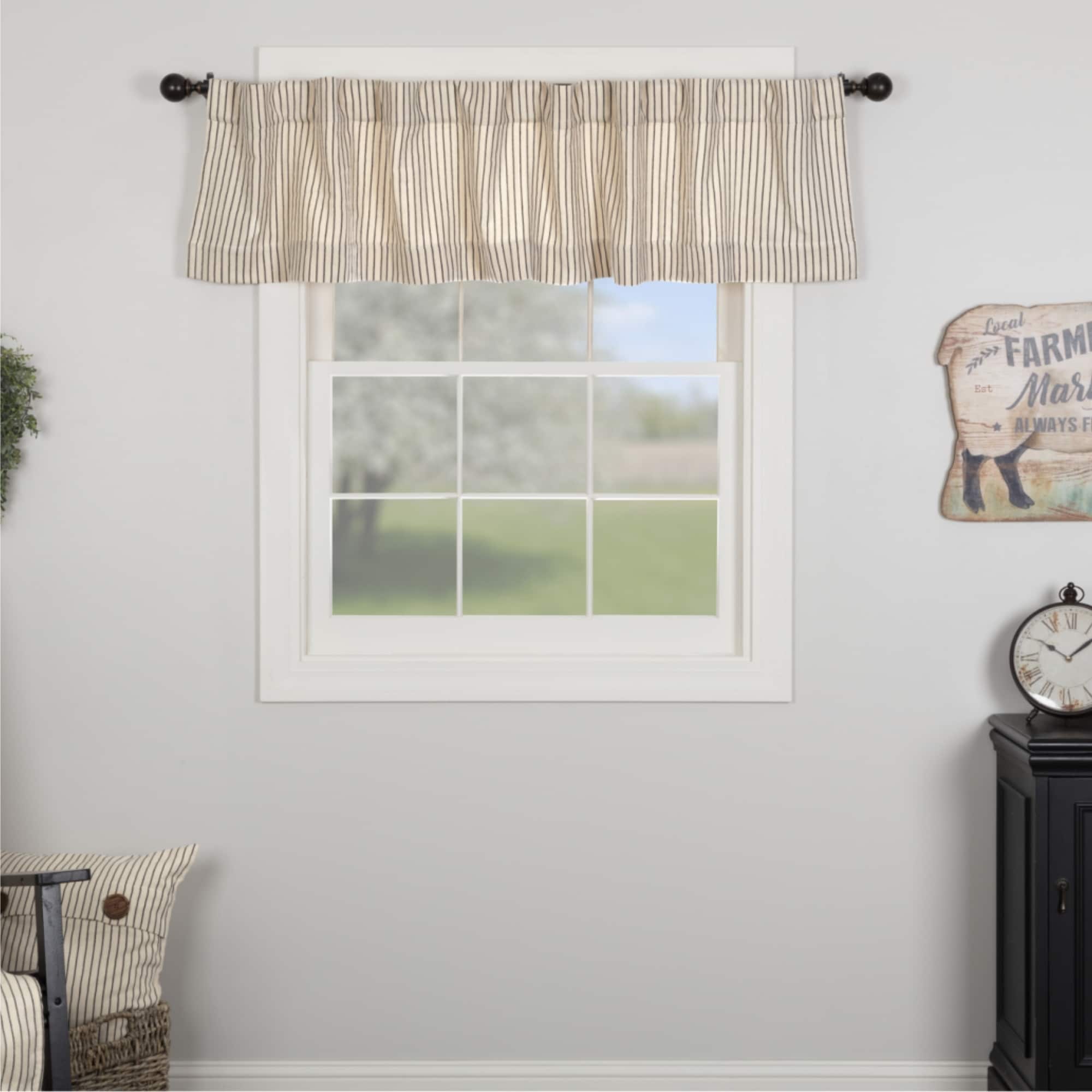 Katie's Vintage Stripe Valance