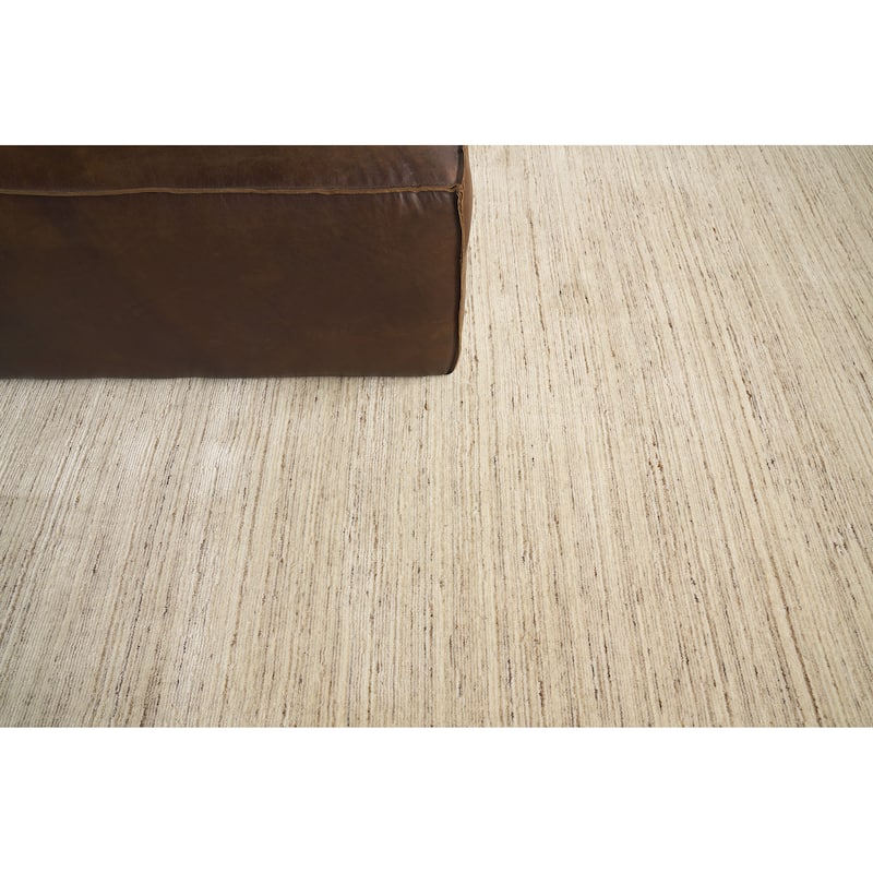 EXQUISITE RUGS Palazzo Hand-loomed Wool/Bamboo Silk Light Grey/Beige Area Rug.