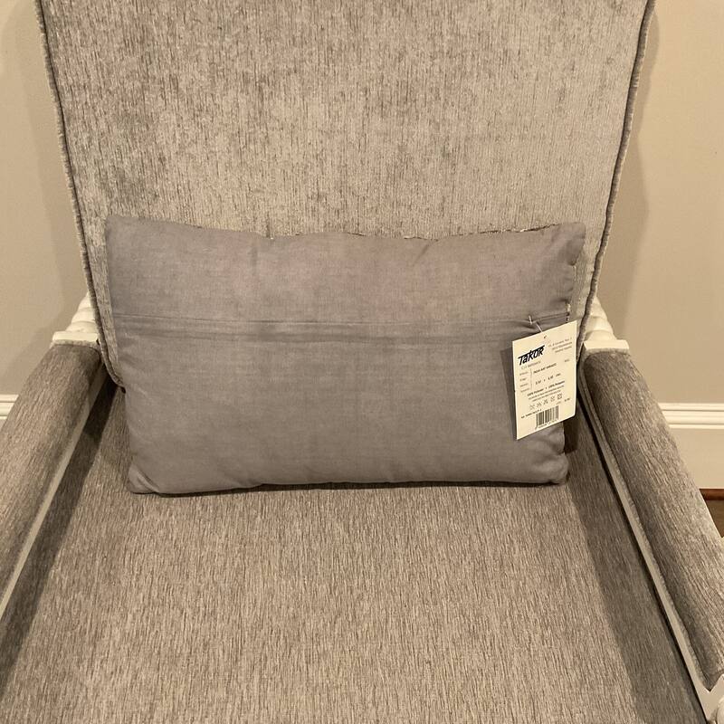 HERAT ORIENTAL Handmade Chenille Throw Pillow