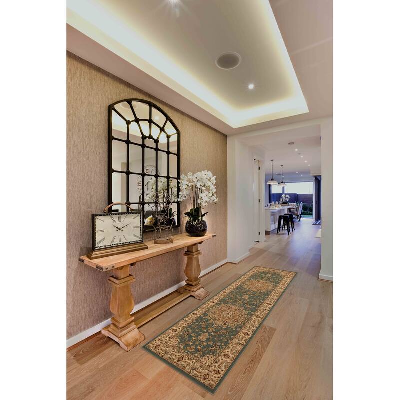 Izmir Collection Beige/Green Transitional Floral/Botanical Area Rug