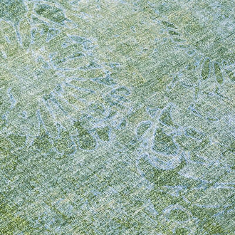 Machine Washable Indoor/ Outdoor Modern Floral Chantille Rug
