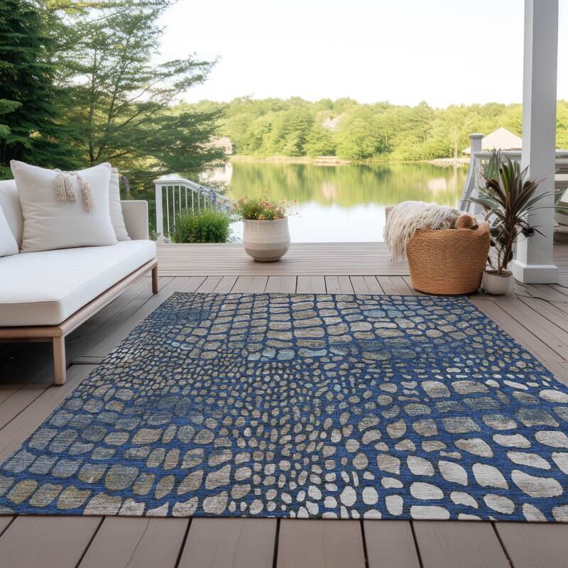 Machine Washable Indoor/ Outdoor Modern Cobble Chantille Rug