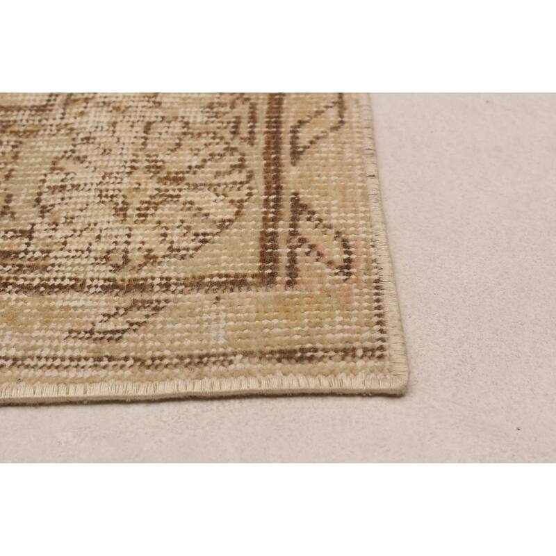 ECARPETGALLERY Hand-knotted Antalya Vintage Cream Wool Rug - 5'7 x 8'11