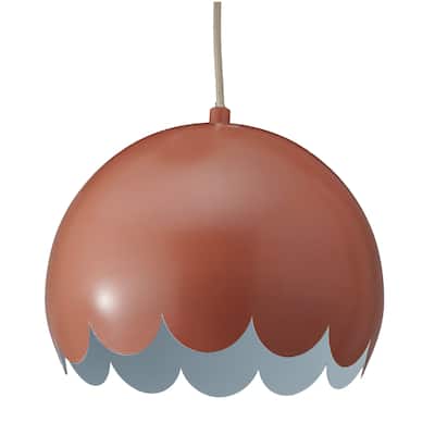 Scalloped Metal Pendant Lamp