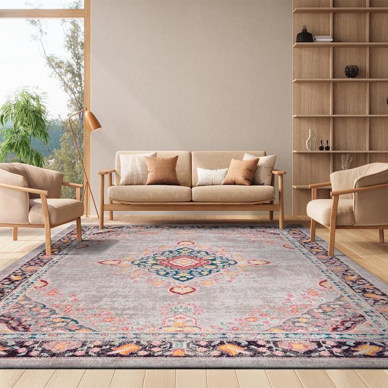 SAFAVIEH Madison Felicitas Vintage Oriental Medallion Rug