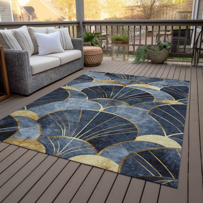 Machine Washable Indoor/Outdoor Glam Floral Chantille Rug