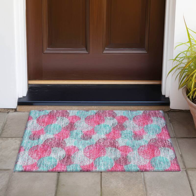 Machine Washable Indoor/ Outdoor Boho Sphere Chantille Rug - Pink - 1'8" x 2'6"