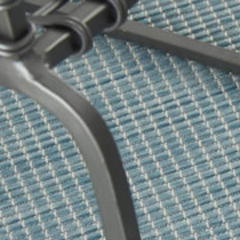 HomeRoots Contemporary Rectangle Outdoor Rug - 5' X 7'