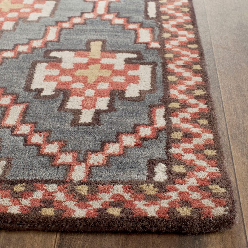 SAFAVIEH Handmade Maysoon Modern Trellis Wool Rug