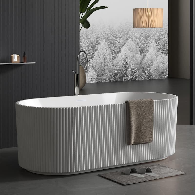 59/67" Acrylic Freestanding Bathtub - 67"