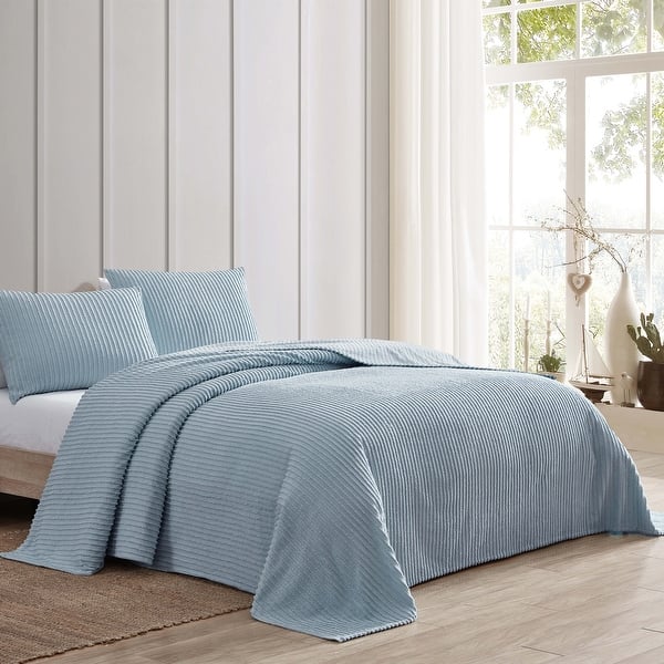 Channel Chenille Bedspread - Blue - King