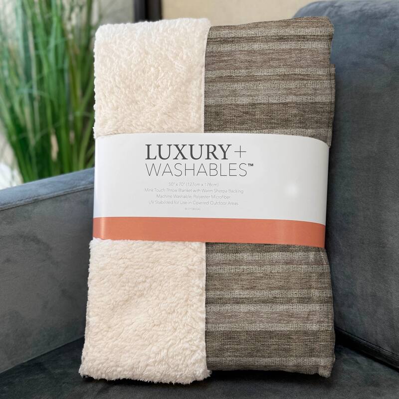 Premium Machine Washable Modern Stripe Sherpa Throw Blanket