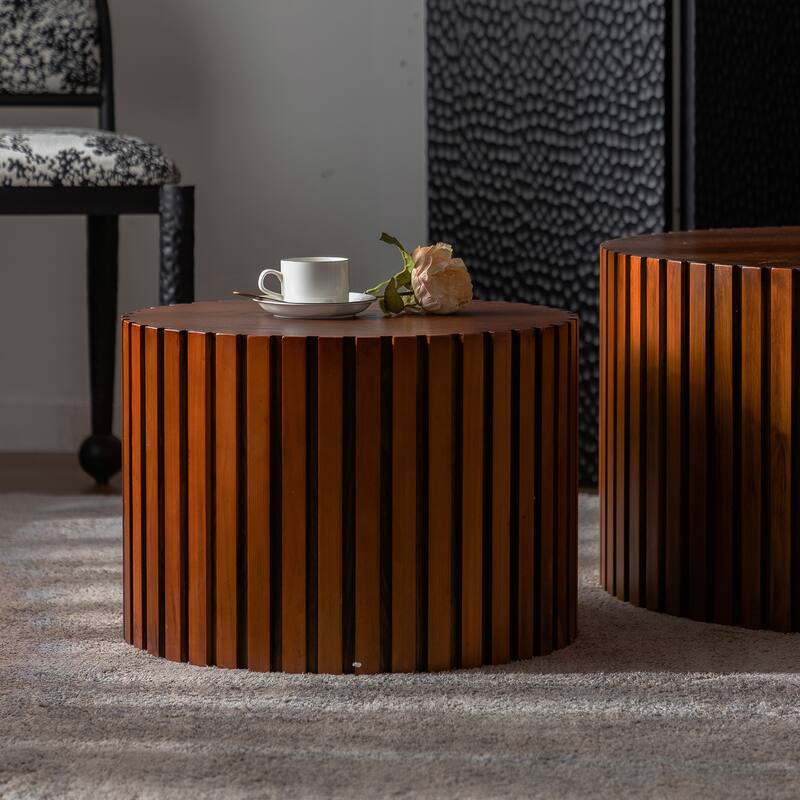 Modern Round Wooden Coffee Table Stylish Coffee Table with Handmade Relief and Foot Pads, for Living Room