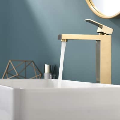 Single Handle Bathroom Sink Faucet with Anti Rust and Anti Corrosion, Anti Fingerprint, Suitable for Home Hotel Bathroom