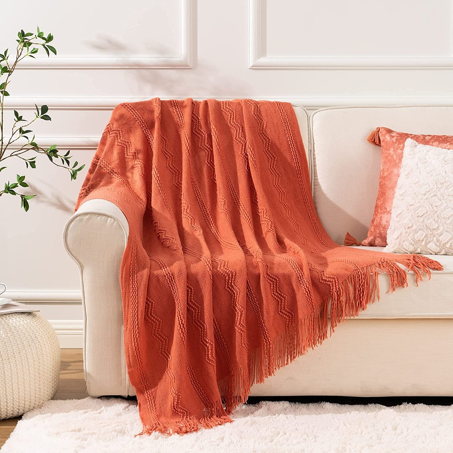 Decorative Blanket with Tassel for Bed Couch Throw White