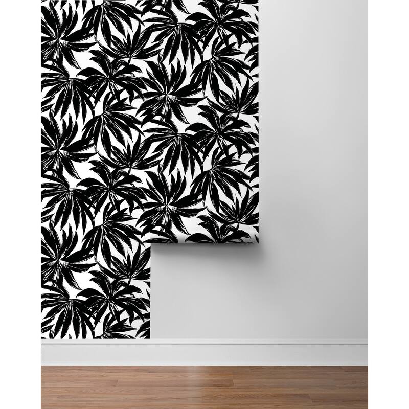 Daisy Bennett Designs Palma Nonwoven Unpasted Wallpaper
