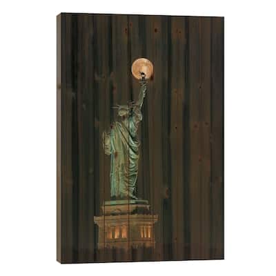 Statue Of Liberty Print On Wood by Hua Zhu - Multi-Color