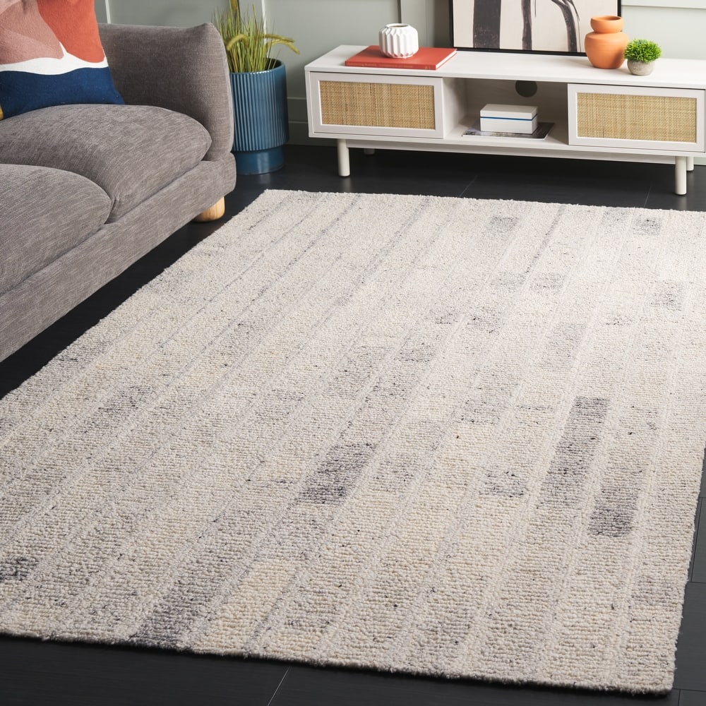 SAFAVIEH Handmade Harvest Terje Modern Contemporary Wool Rug