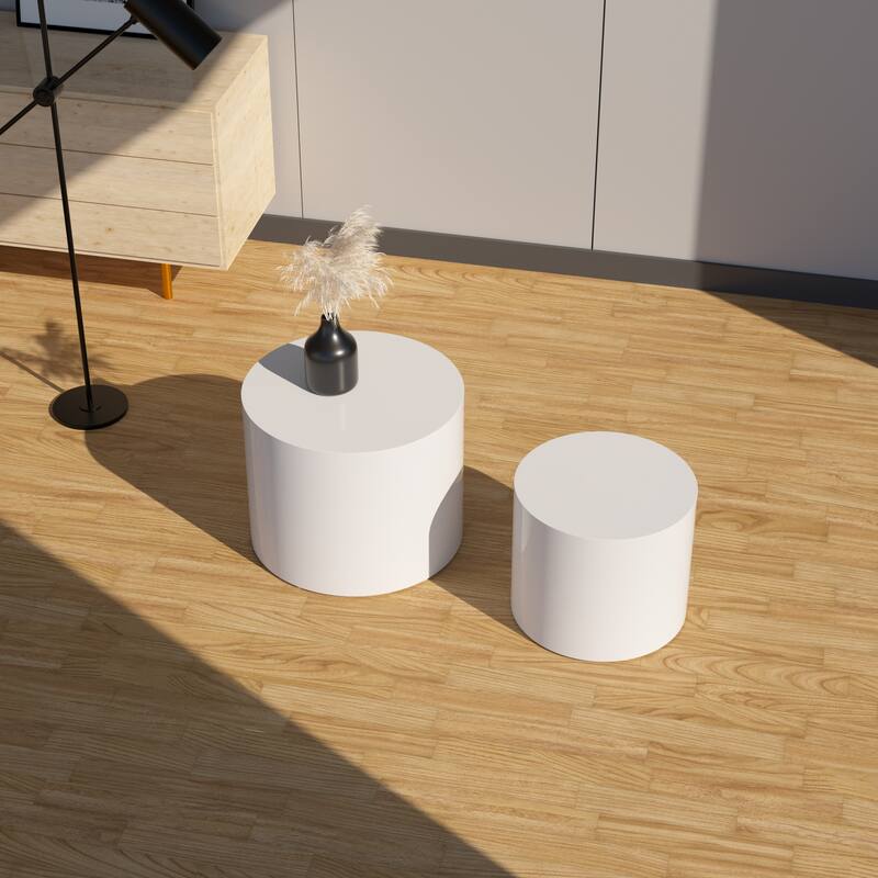 Modern Farmhouse Round Accent Nesting Side Coffee Table Set (Set of 2 ...