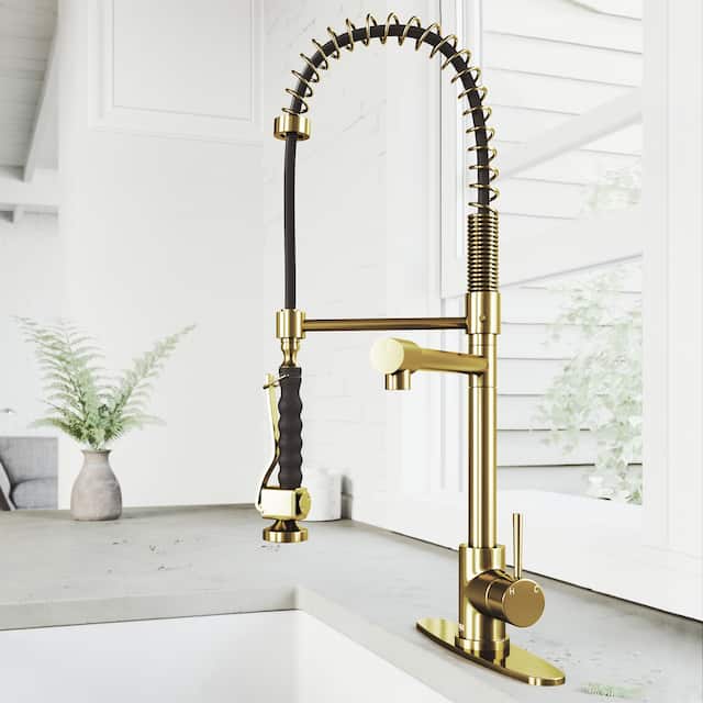 VIGO Zurich Pull-Down Spray Kitchen Faucet - Faucet with Deck Plate - Matte Gold