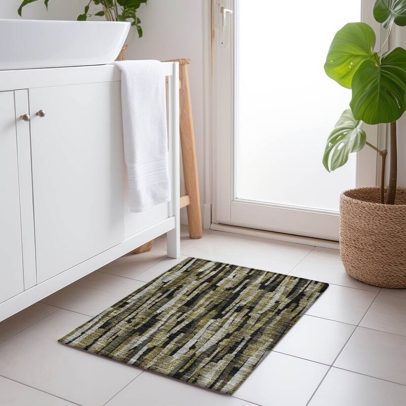 Machine Washable Indoor/ Outdoor Contemporary Chantille Rug - Brown - 1'8" x 2'6"