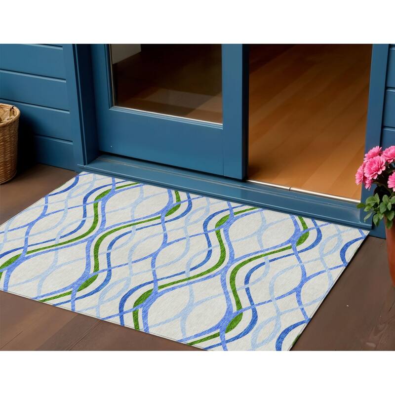 HomeRoots Abstract Transitional Rectangle Outdoor Rug - 3' x 5'