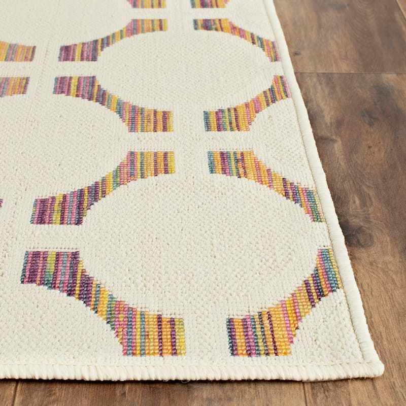 SAFAVIEH Havana Candi Indoor/ Outdoor Waterproof Patio Backyard Rug