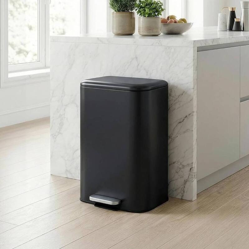 13 Gal Fingerprint-Proof Step Rubbish Bin, Trash Can for Bathroom, Kitchen - Black