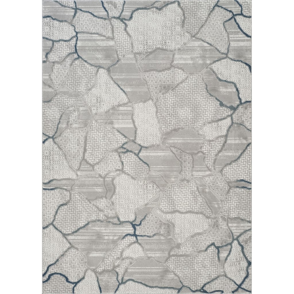 Gray 5 ft. 3 in. x 7 ft. 3 in. Luxury Area Rug, 0.43 Pile Height – Sophisticated Warmth for Any Room - 6' x 7'