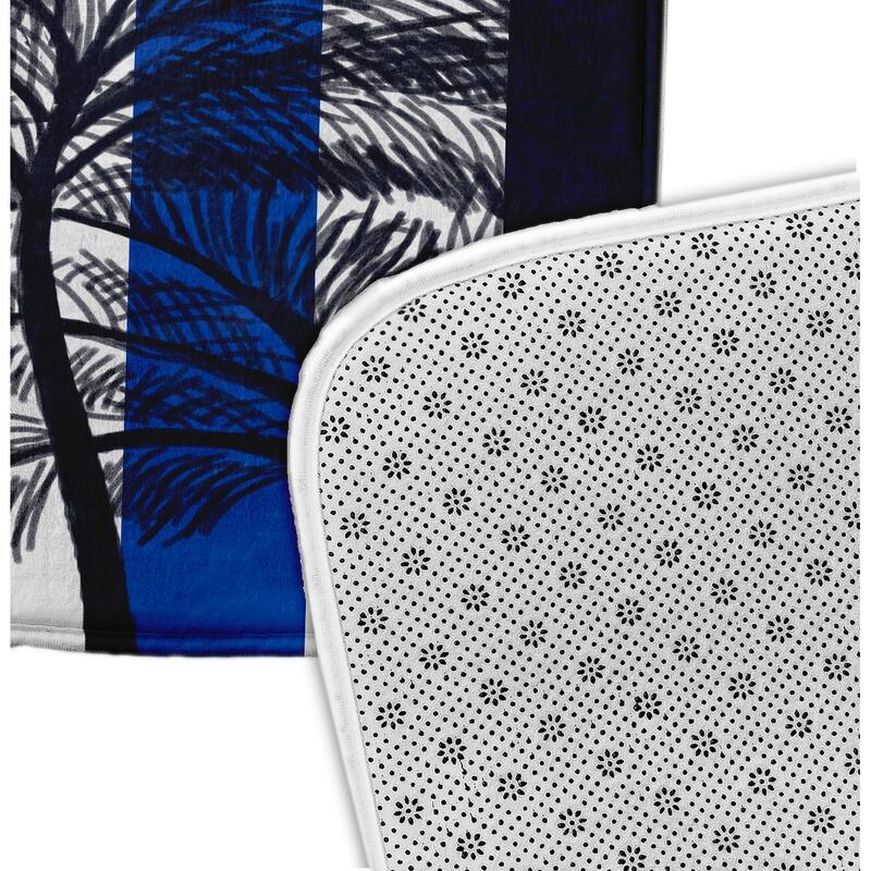 Thin Stripe Palm Bath Mat