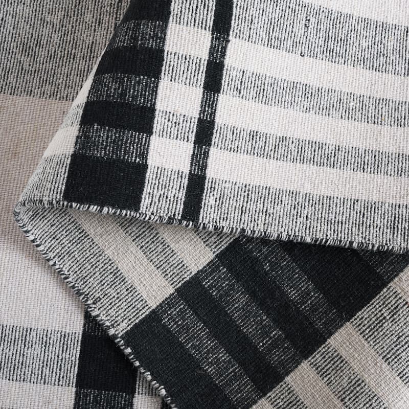 SAFAVIEH Handmade Striped Kilim Magndis Wool Rug