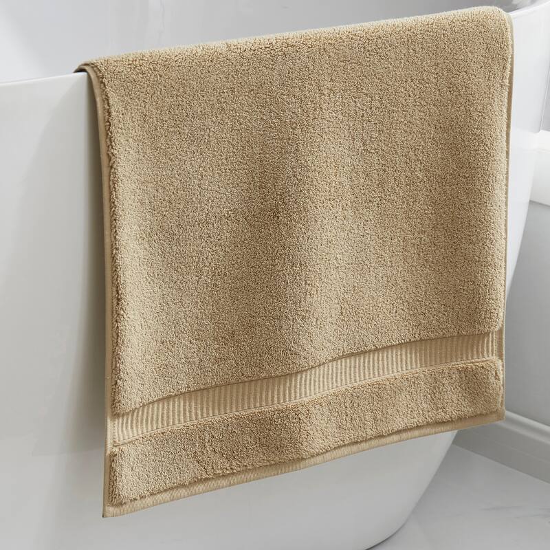 J. Queen New York Belmore Bath Mat