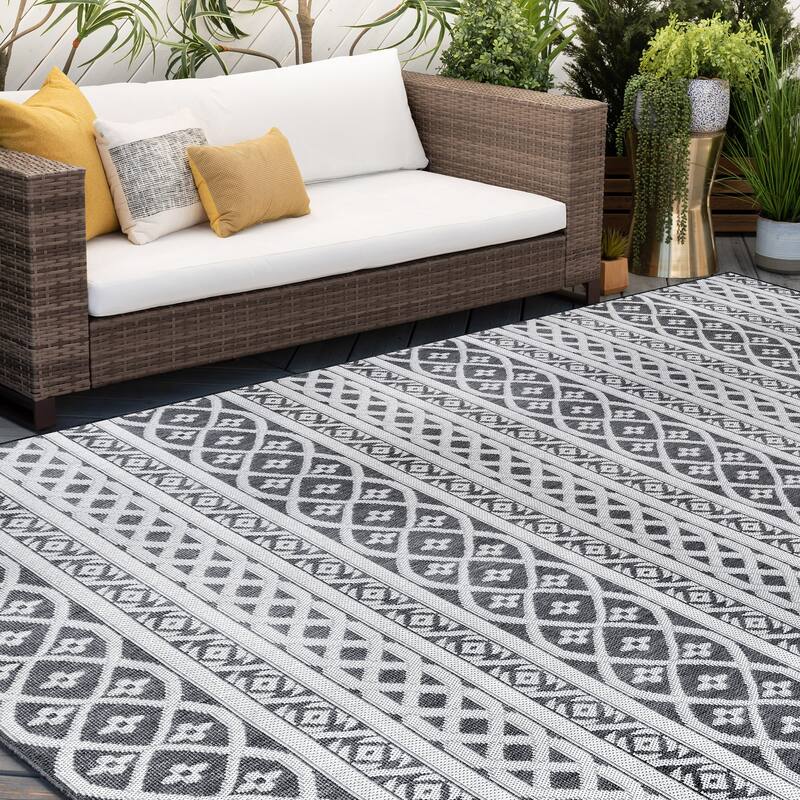 Vision Coastal Stripe Indoor/Outdoor Area Rug