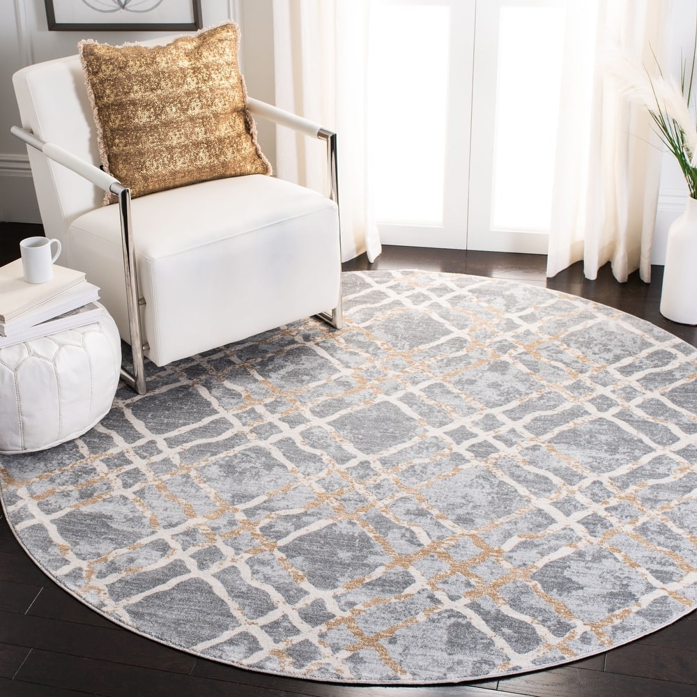 SAFAVIEH Isabella Bethany Trellis Distressed Rug